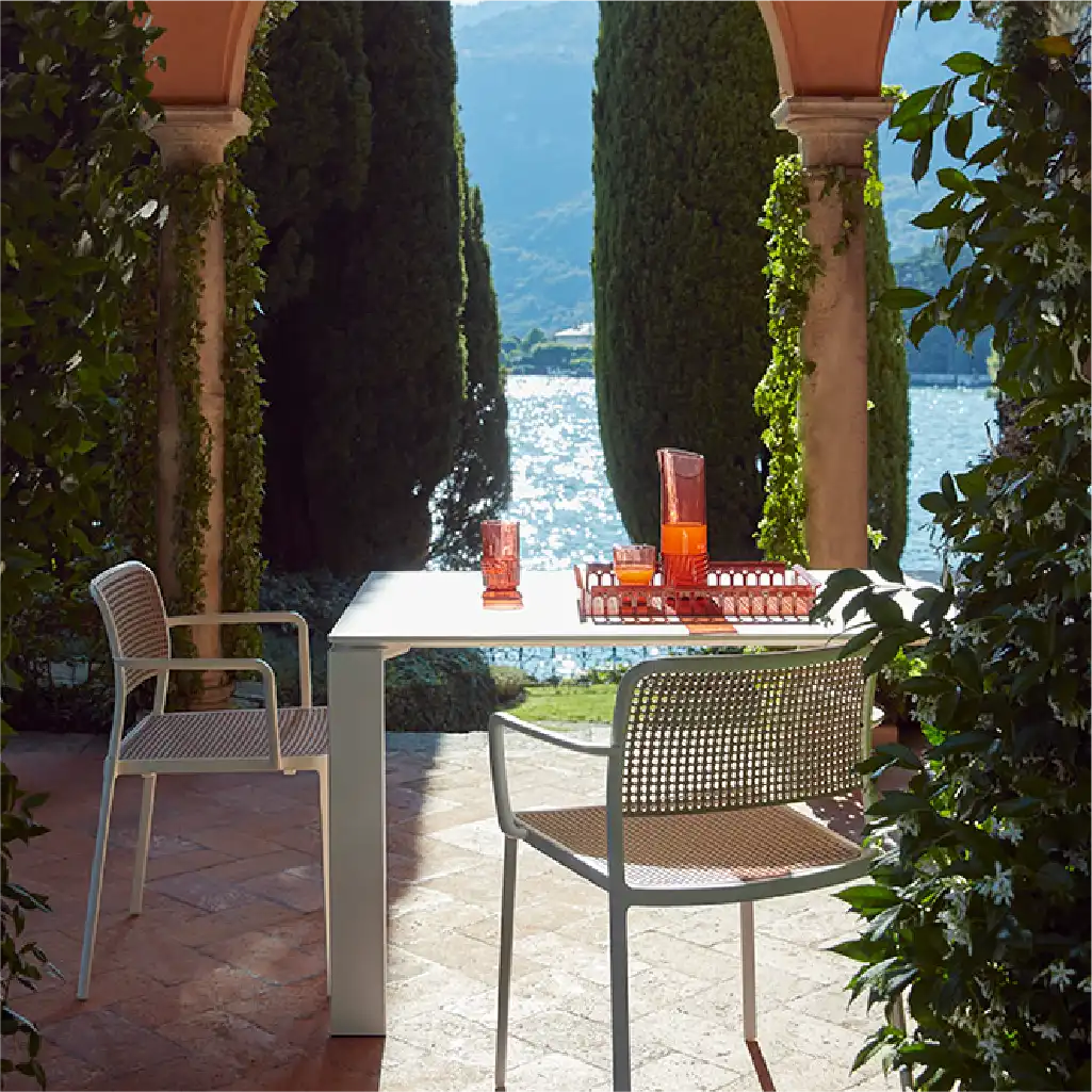 accesorios-vajilla-vaso-grande-trama-4-kartell
