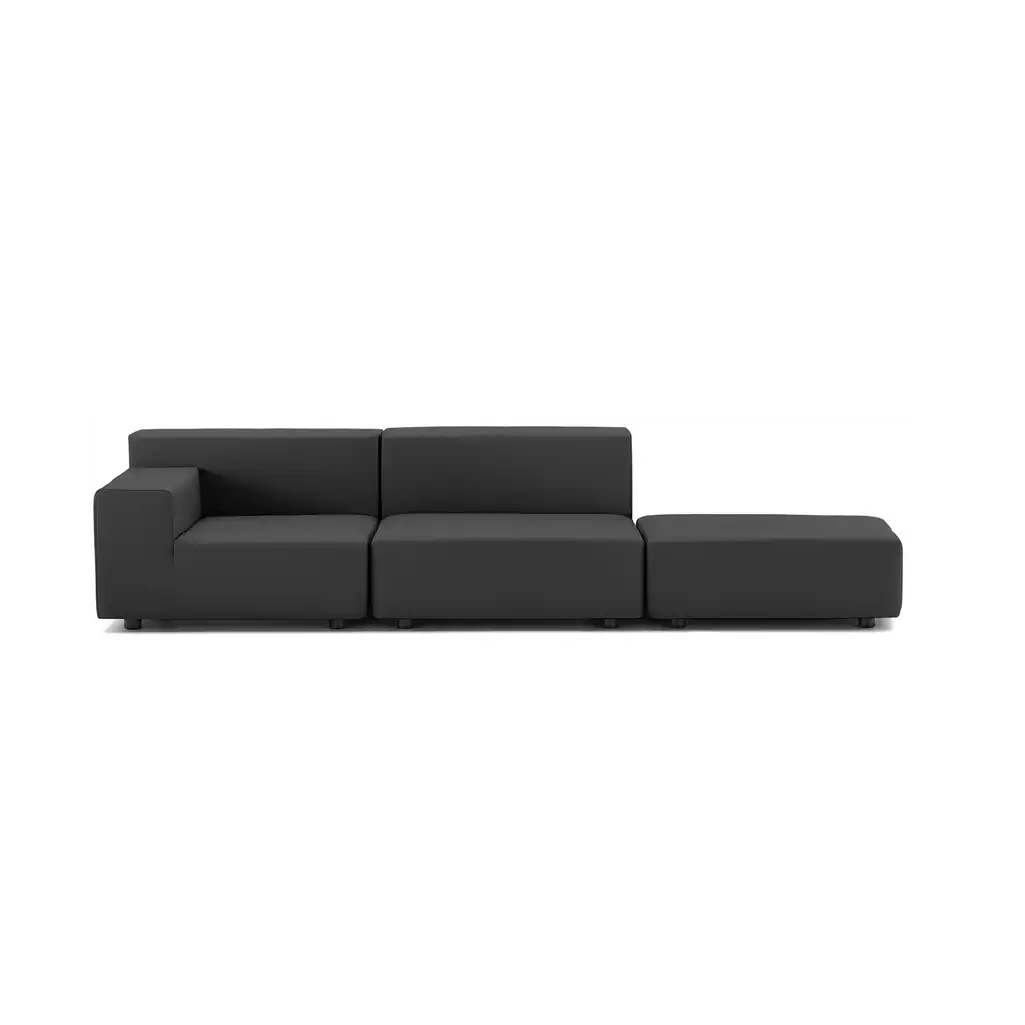sofa-plastics-tech-4-kartell
